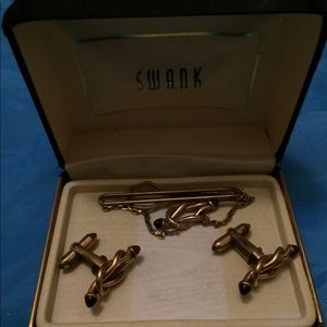 Swank cuff link set in box